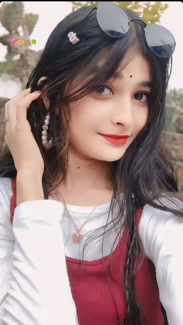 Jannat cam show real meet 🥵 – Indian escort in Hyderabad — 1 / 7