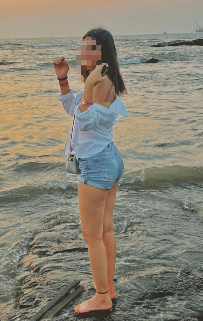 Premium Independent Models, No Advance – Indian escort in Pune — 3 / 7
