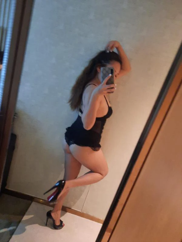 Real Sisters in Town – Filipino escort in Hong Kong — 3 / 9