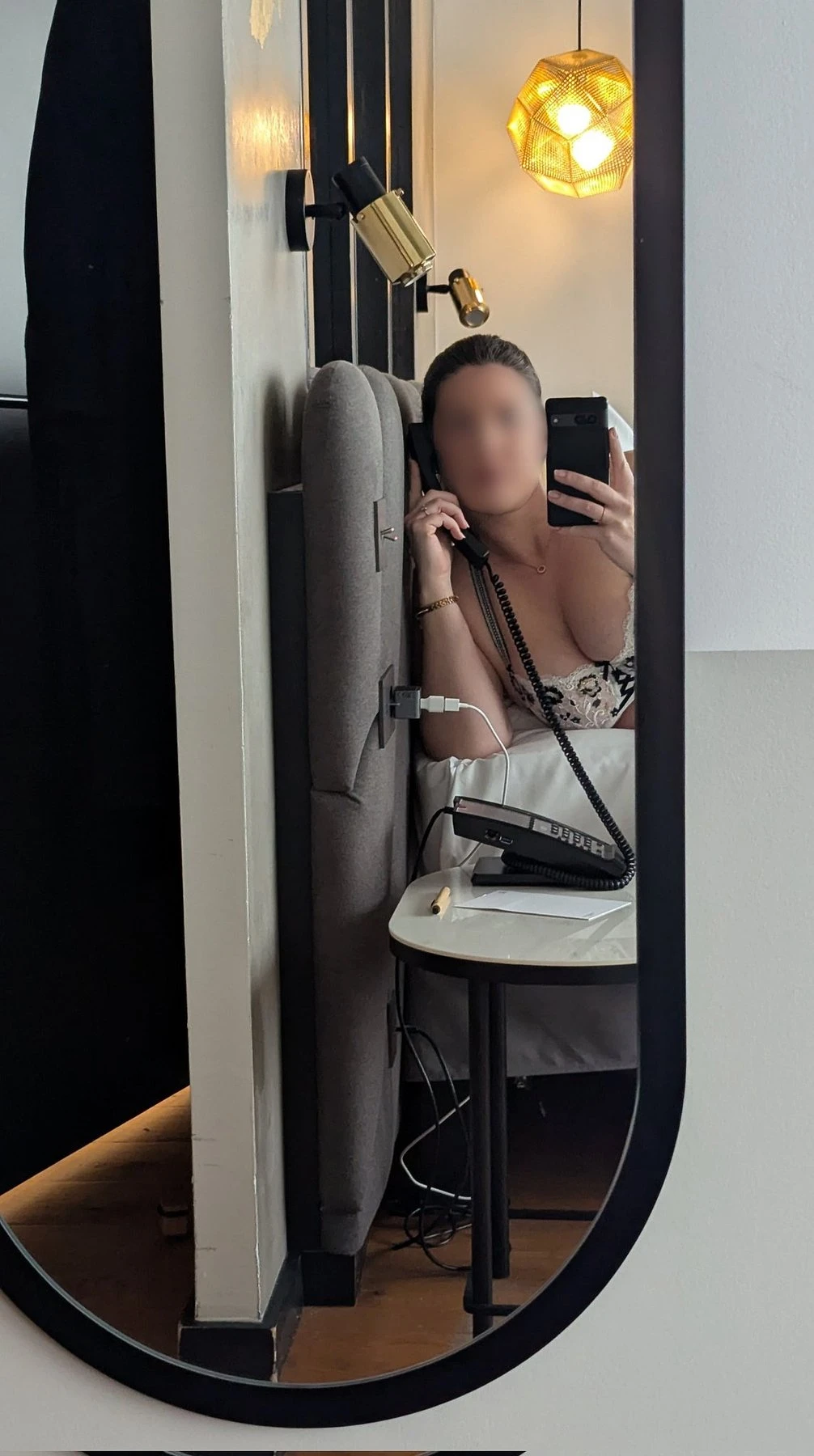 KHLOE ROY – French escort in Pondicherry — 5 / 11