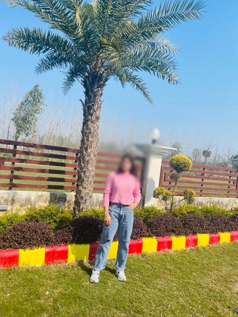Dolly Independent Escort – Indian escort in New Delhi — 4 / 5