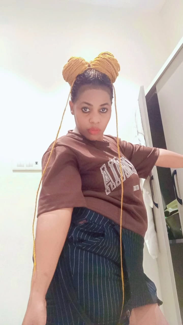 Shilla African Sex Queen – South African escort in Mumbai — 3 / 5