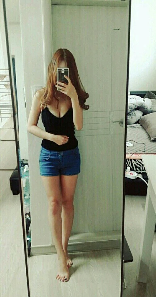 College Student, Discreet, Real Photo – South Korean escort in Seoul — 2 / 3