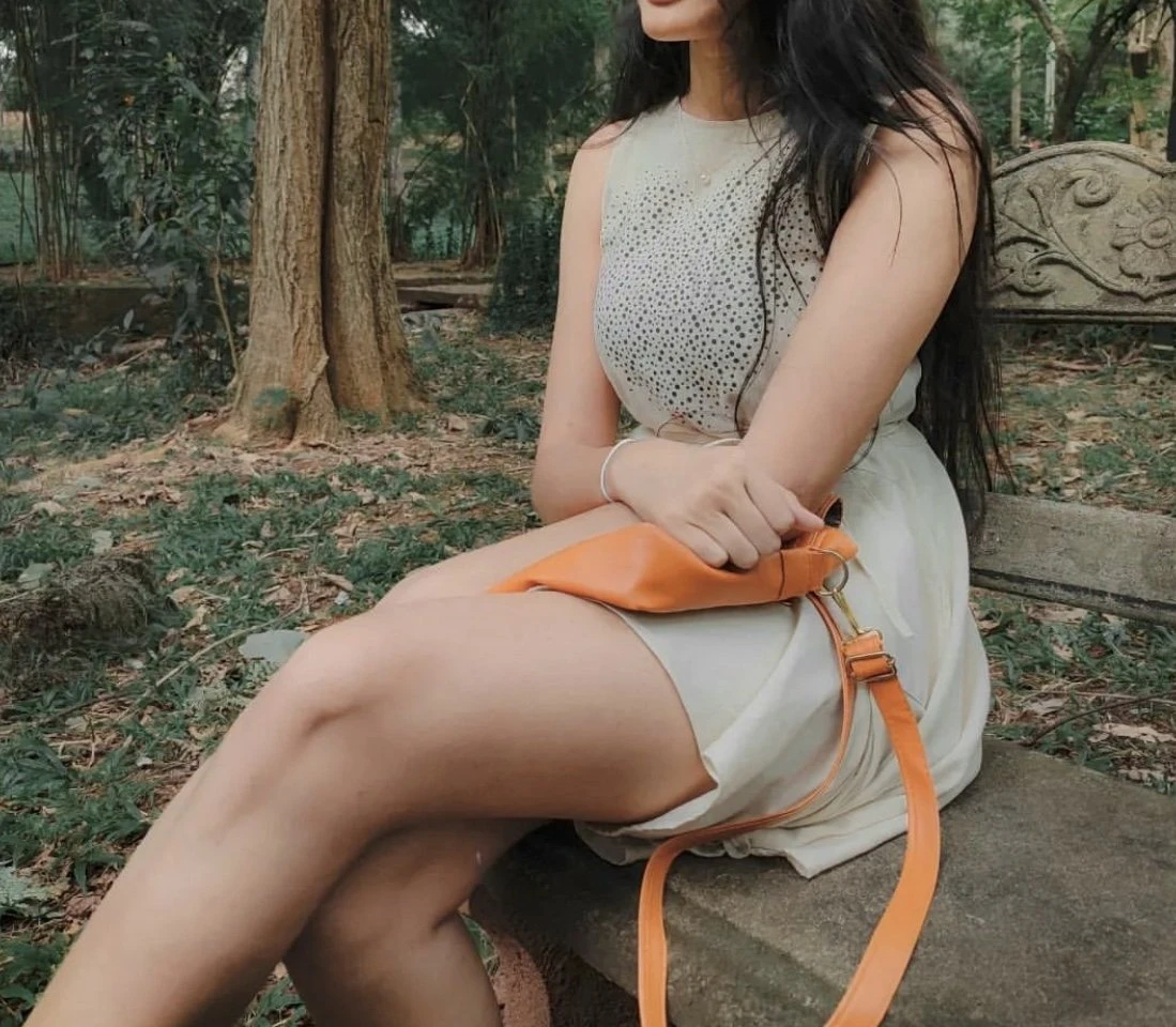 Tharu – escort in Colombo — 8 / 11