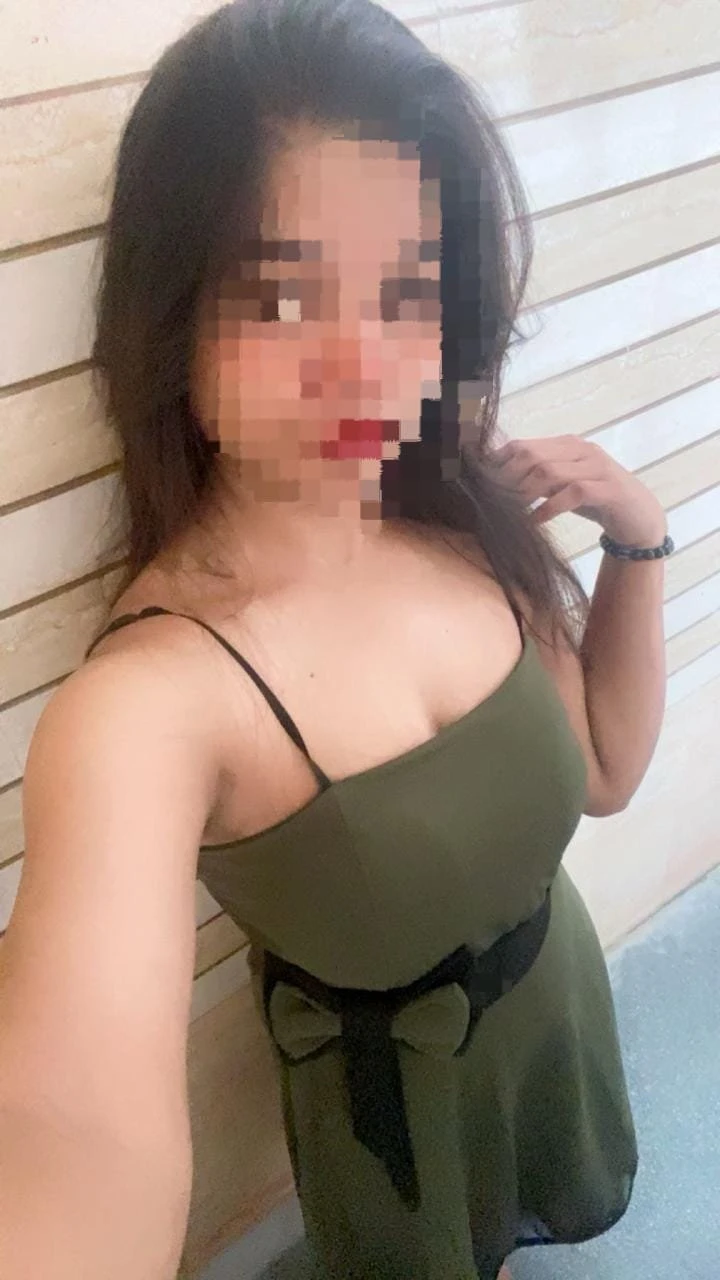 CAM SESSION Only – Indian escort in Kathmandu — 7 / 8