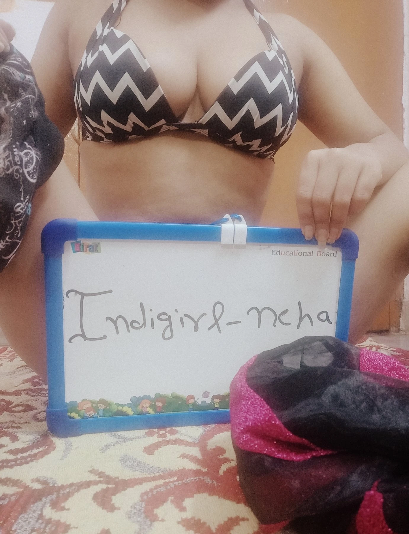 Sex Girl 4 Cam – Indian adult performer in New Delhi — 4 / 5