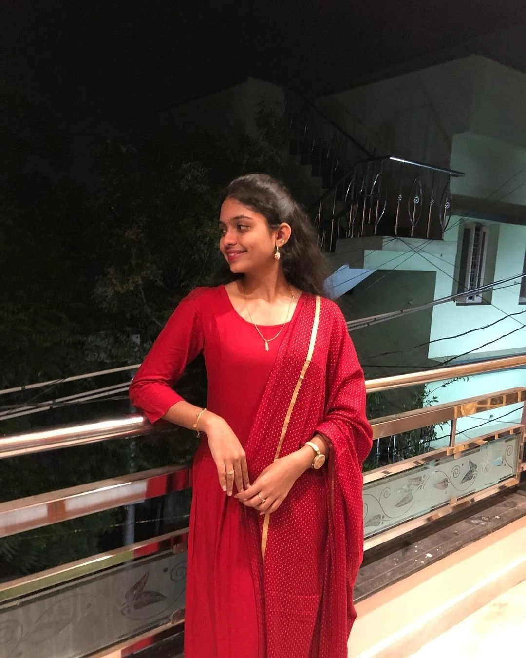 🟢 Simran Premium Massage & Companion – Indian escort in Visakhapatnam — 2 / 3