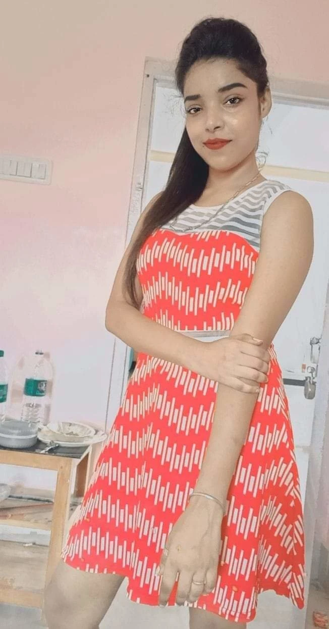 Real Meet and Cam Kirtika Pune Service – Indian escort in Pune — 2 / 3