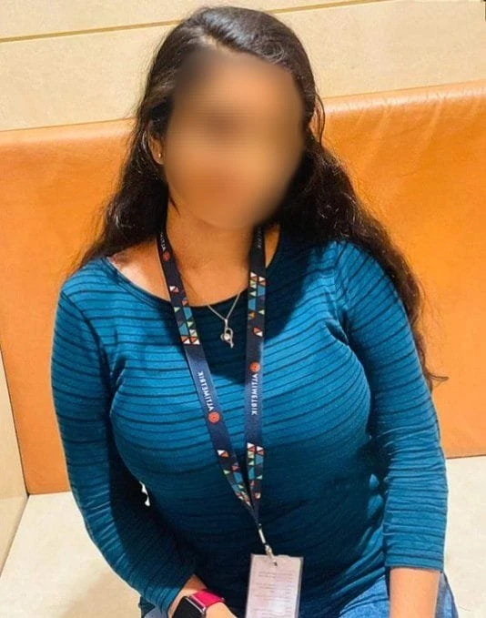 Suman Cam show & Meet – Indian escort in Pune — 1 / 4