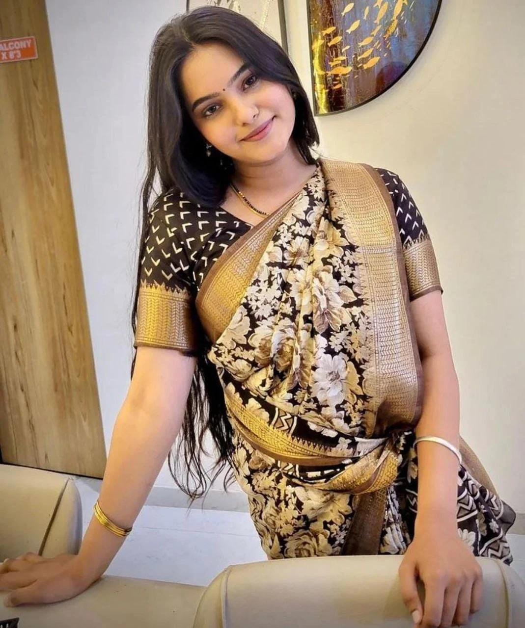 Roshni – escort in Pune — 1 / 5