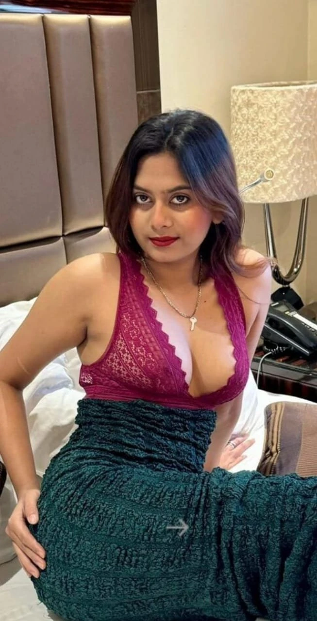 Tania – Pakistani escort in Lahore — 2 / 4