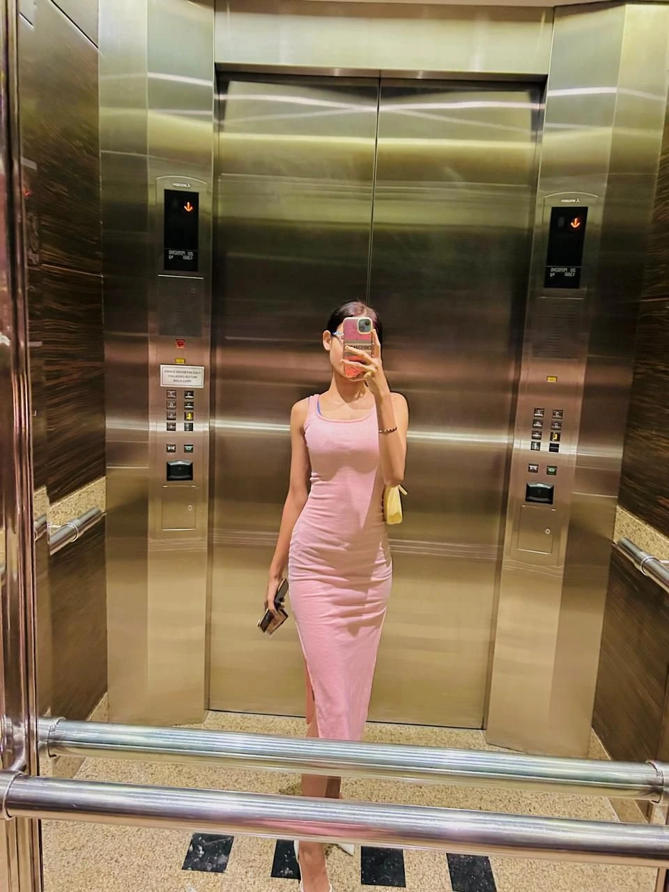 Riddhi Varma – Indian escort in New Delhi — 6 / 8