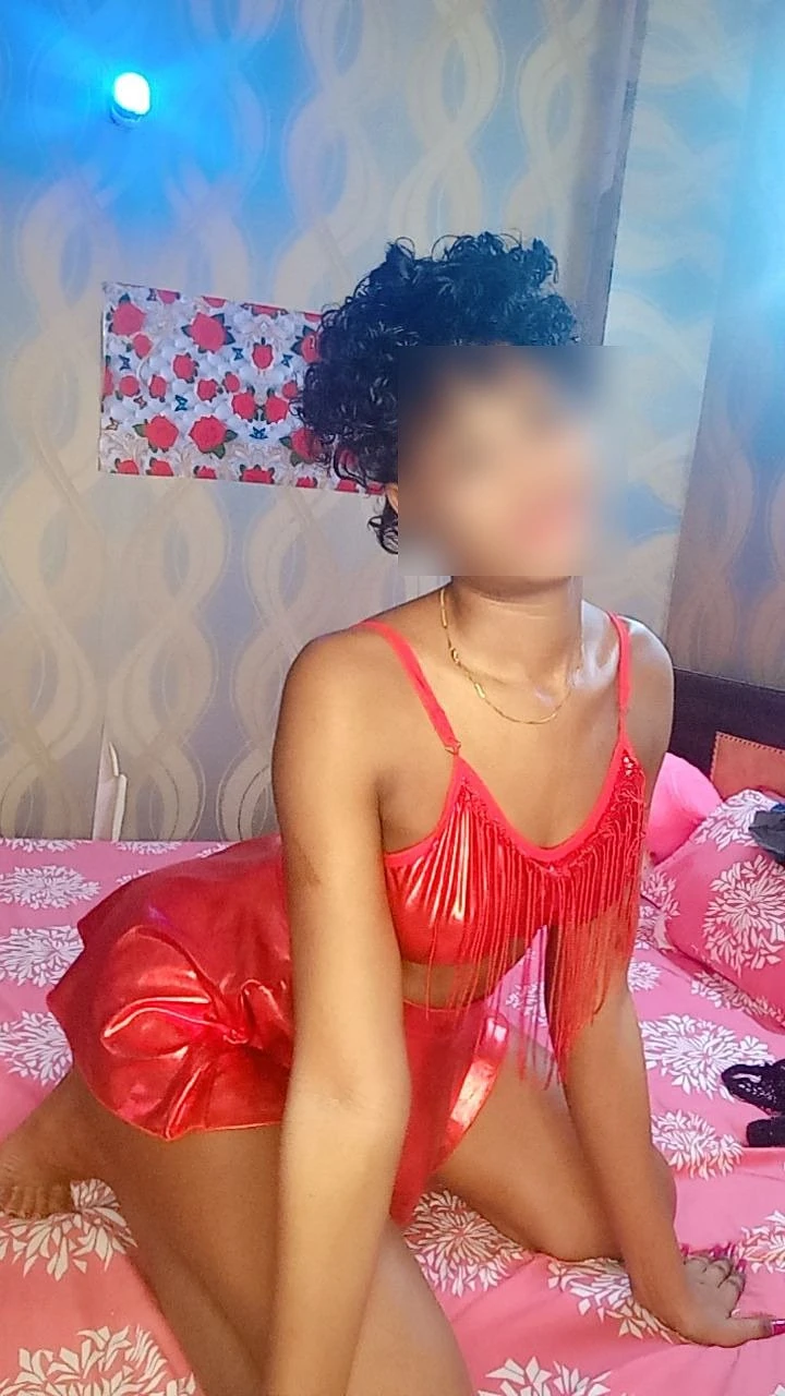 Poller Lin, From South Africa 🇿🇦 – South African escort in New Delhi — 7 / 8