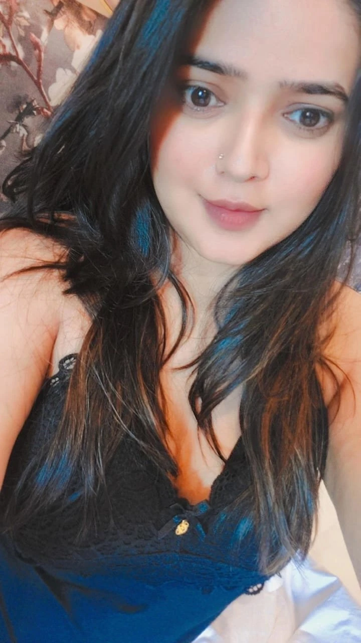 100% VERIFIED, CASH PAYMENT CALL MANISHA – Indian escort in Kolkata — 4 / 5
