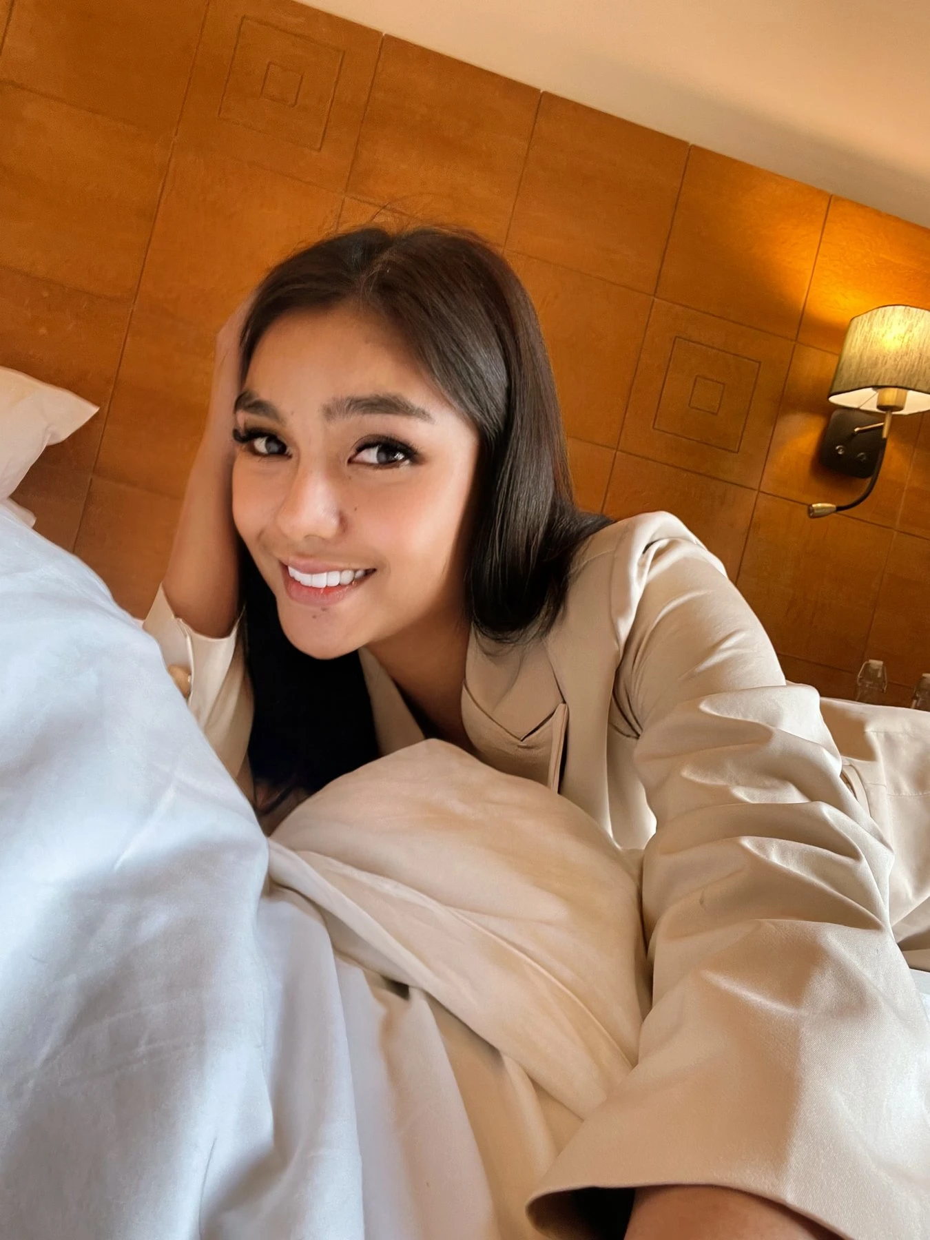 English Teacher MIRRIAM Just Landed – Filipino escort in Hyderabad — 8 / 13