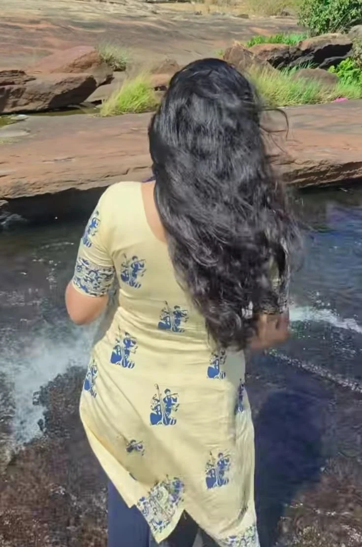 Anila Benny – Indian escort in Kochi — 2 / 8