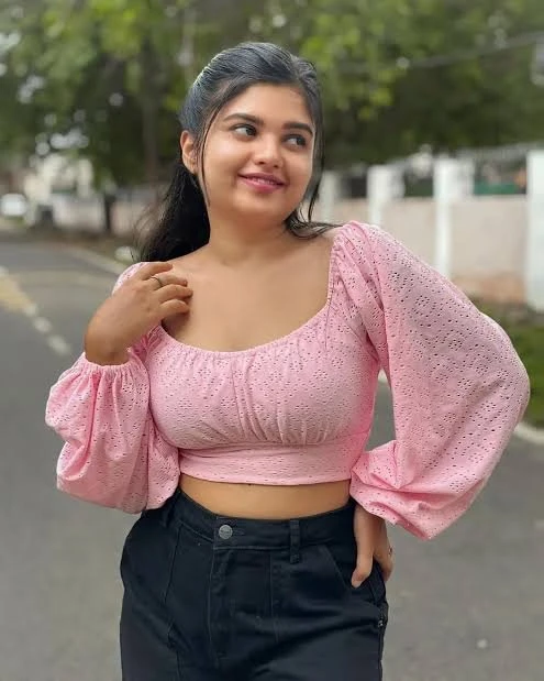 Prithi – Indian escort in Hyderabad — 3 / 5