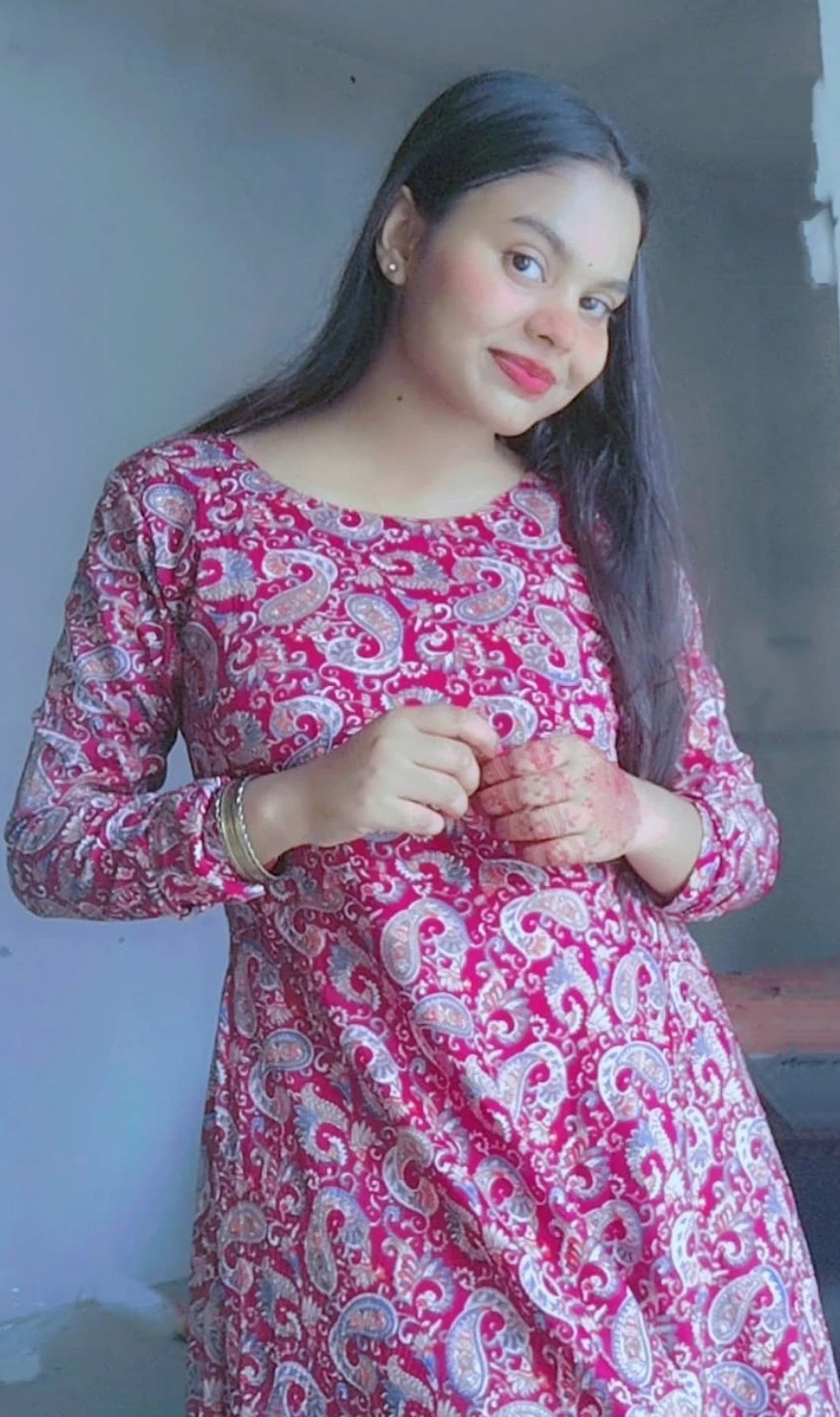 Escort Service Kolkata꧁༒🥀꧁ Cam Queen 🧿 – escort in Kolkata — 2 / 3