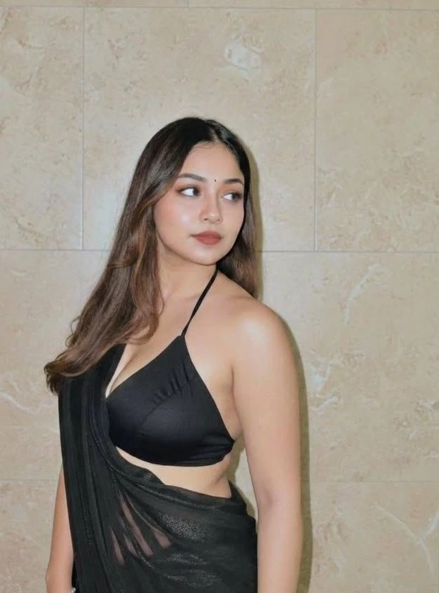 Jaya Sharma – Indian escort in Pune — 3 / 4