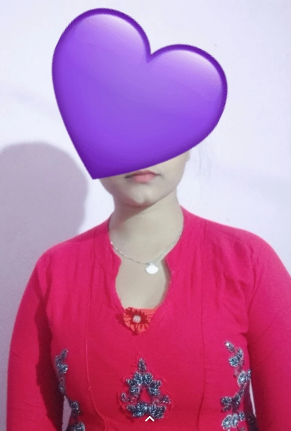 Nisha Singh – Indian escort in Pune — 3 / 4