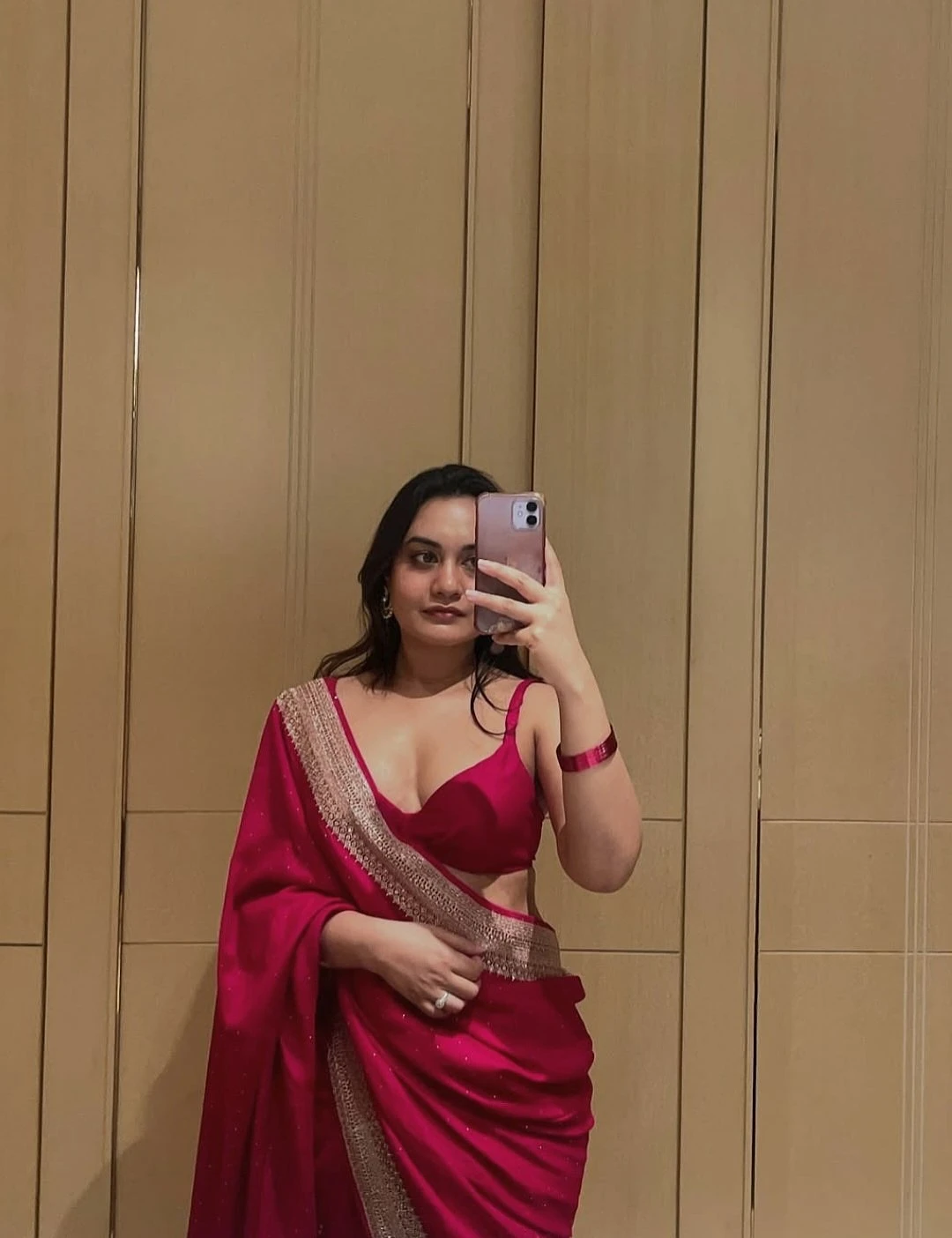NISHA ESCORT SERVICE 24 HOURS ( Mallu ) – Indian escort in Kochi — 4 / 5