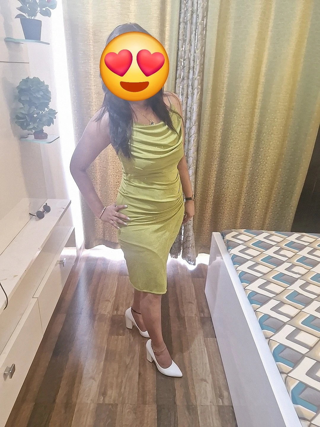 Simran Noida – Indian escort in Noida — 7 / 9
