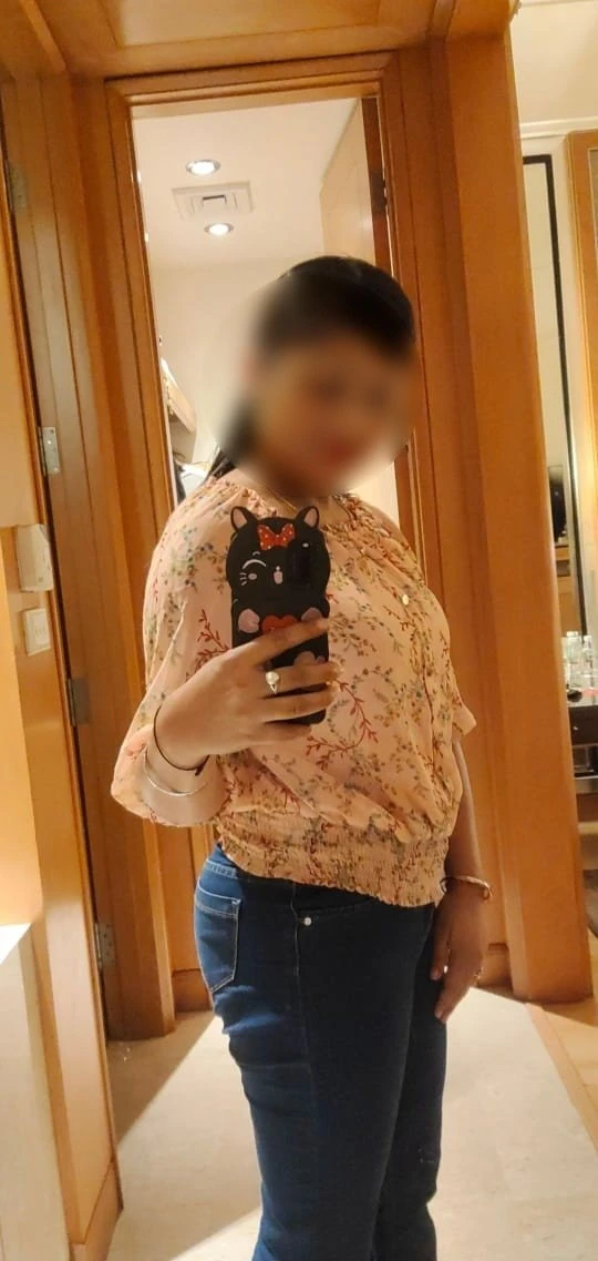 Dolly Saxena(connaught Place) – Indian escort in New Delhi — 2 / 6