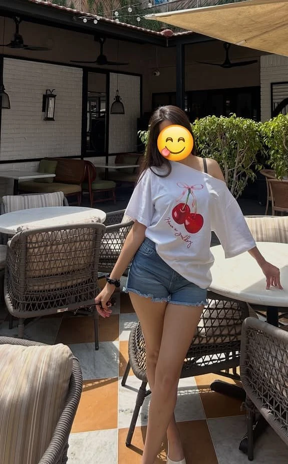 Independent (Isha) – Indian escort in Noida — 2 / 5