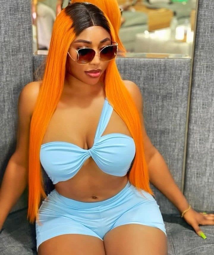 Succulent Firepussy – Cape Verdean escort in Beirut — 3 / 4