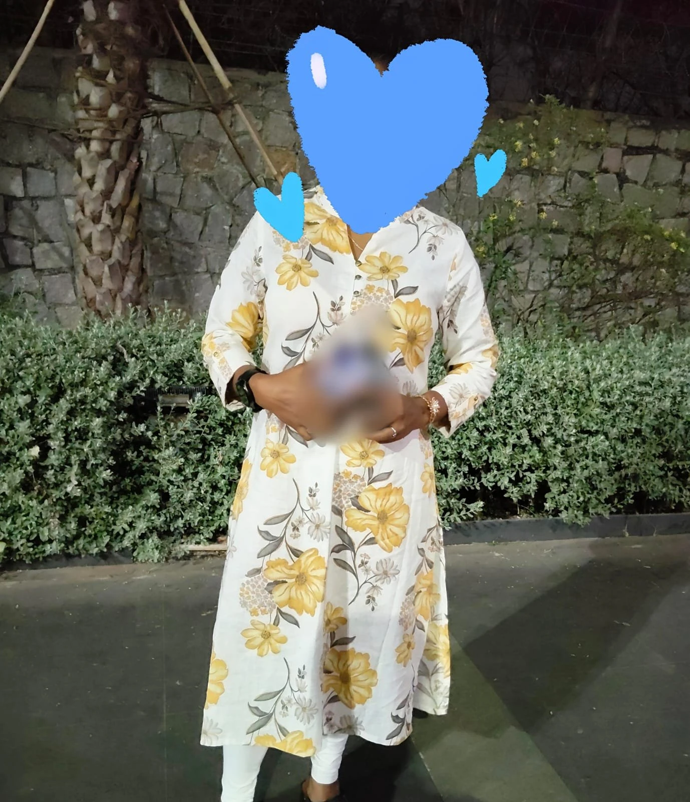 Vaishu – Indian escort in Hyderabad — 3 / 5