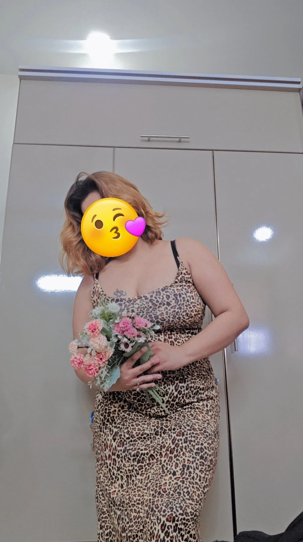 Tasha Cam and Realmeet – Indian escort in New Delhi — 3 / 5