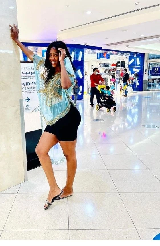 Doroth – Ugandan escort in Navi Mumbai — 3 / 5