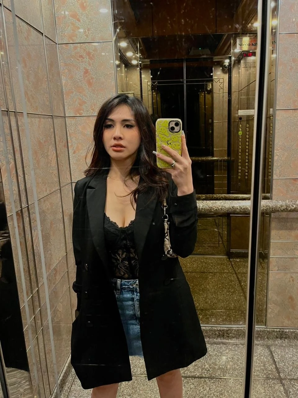 WiLD AngeL on Fire – Filipino escort in Hong Kong — 5 / 10