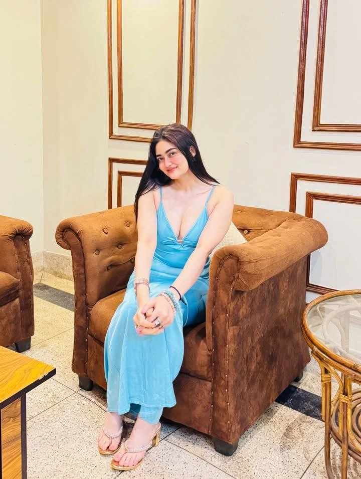 Kamakshi – Guinean escort in Kochi — 4 / 7