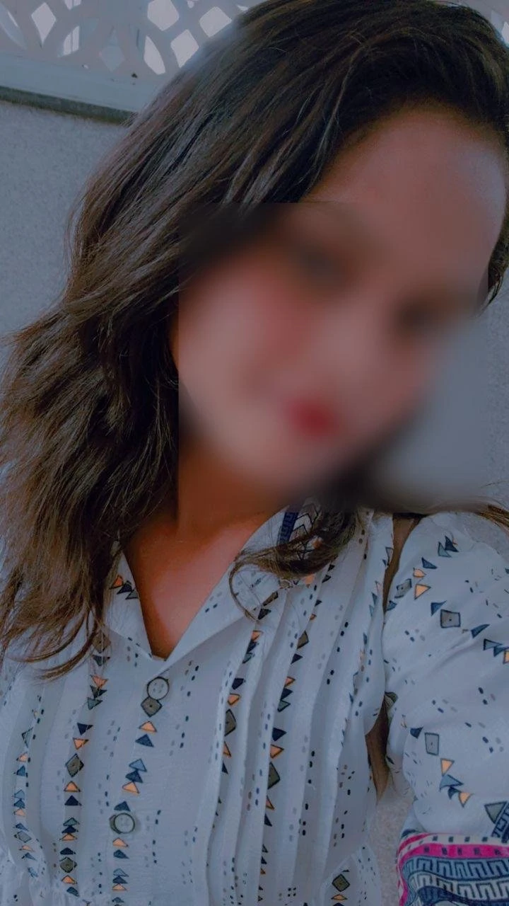 Monika independent girl – Indian escort in Hyderabad — 2 / 6