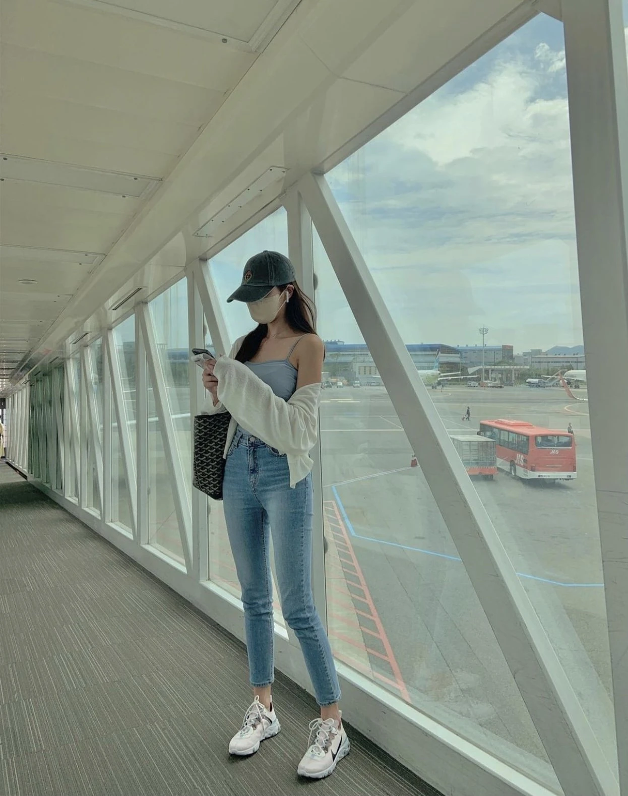 Jane – escort in Seoul — 3 / 6