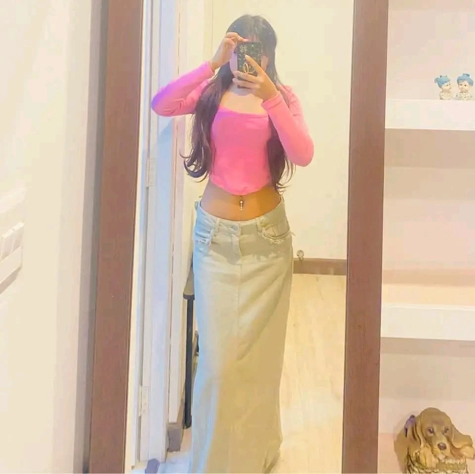 Elli – Nepalese escort in Kathmandu — 4 / 6