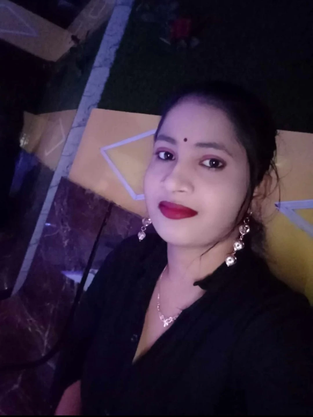 Sewani.Independent ( cam ya real meet) – Indian escort in Hyderabad — 1 / 4