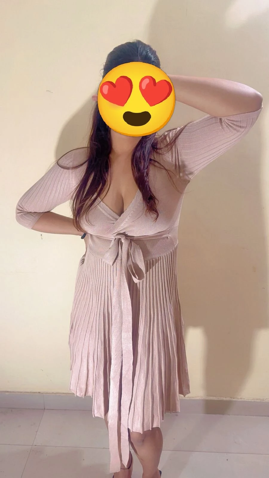 Mira – Indian escort in New Delhi — 4 / 5