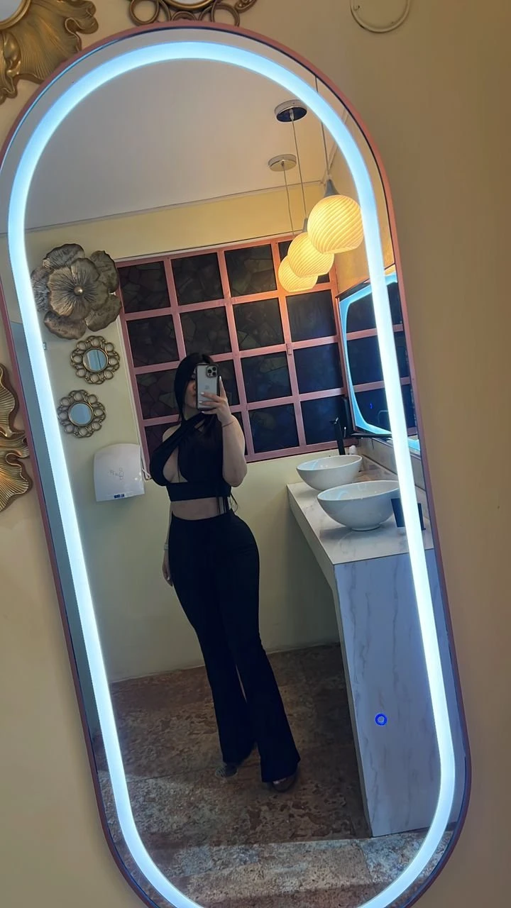 Lucy – Venezuelan escort in Beirut — 5 / 13