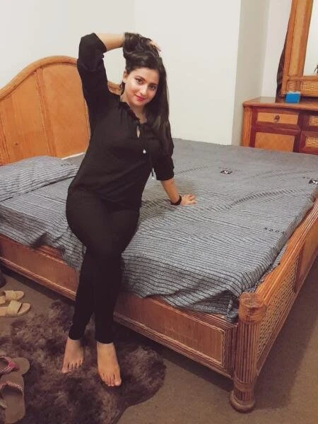 Saima – Pakistani escort in Lahore — 3 / 7