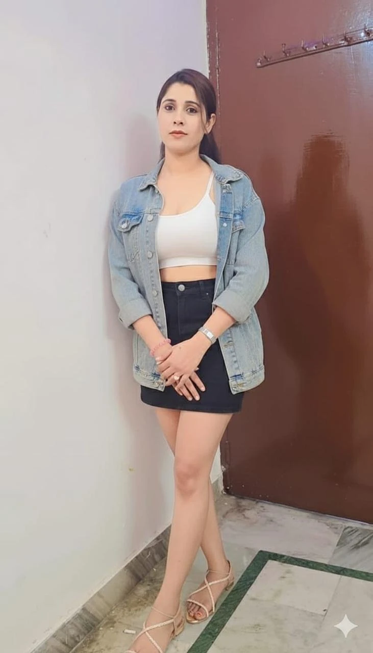 Navdita Independent Girl Available – Indian escort in New Delhi — 1 / 4