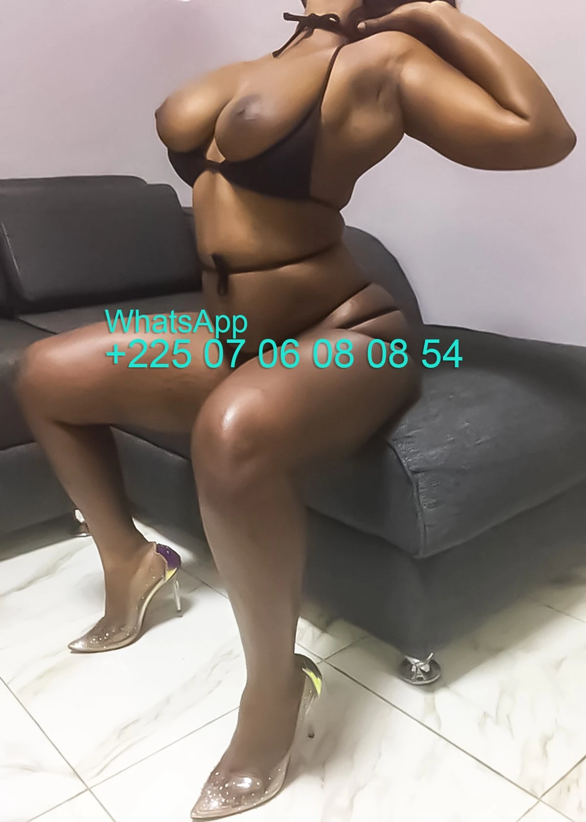 Clara – Ivorian escort in Abidjan — 2 / 6