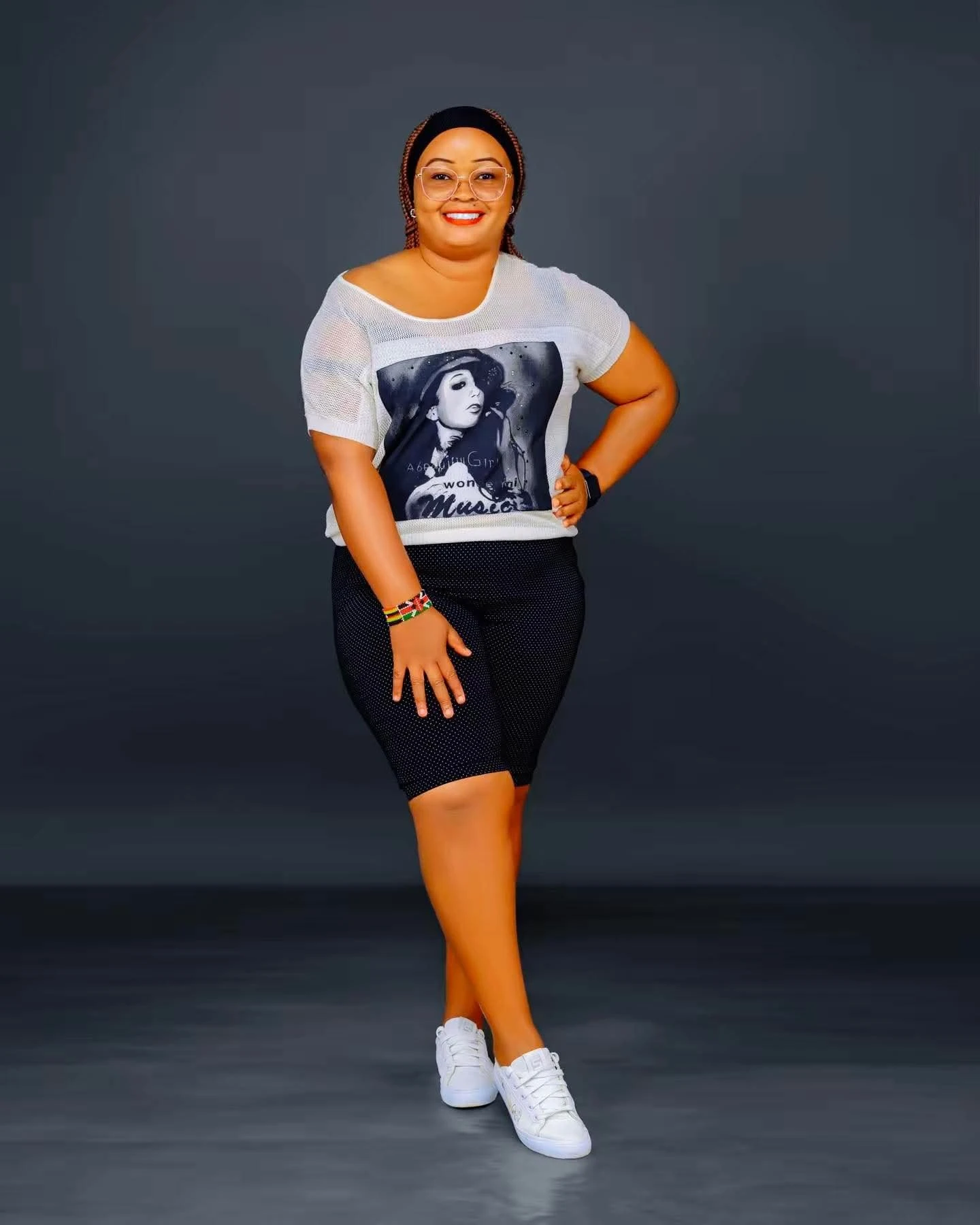 Joy – Zambian escort in Visakhapatnam — 2 / 4
