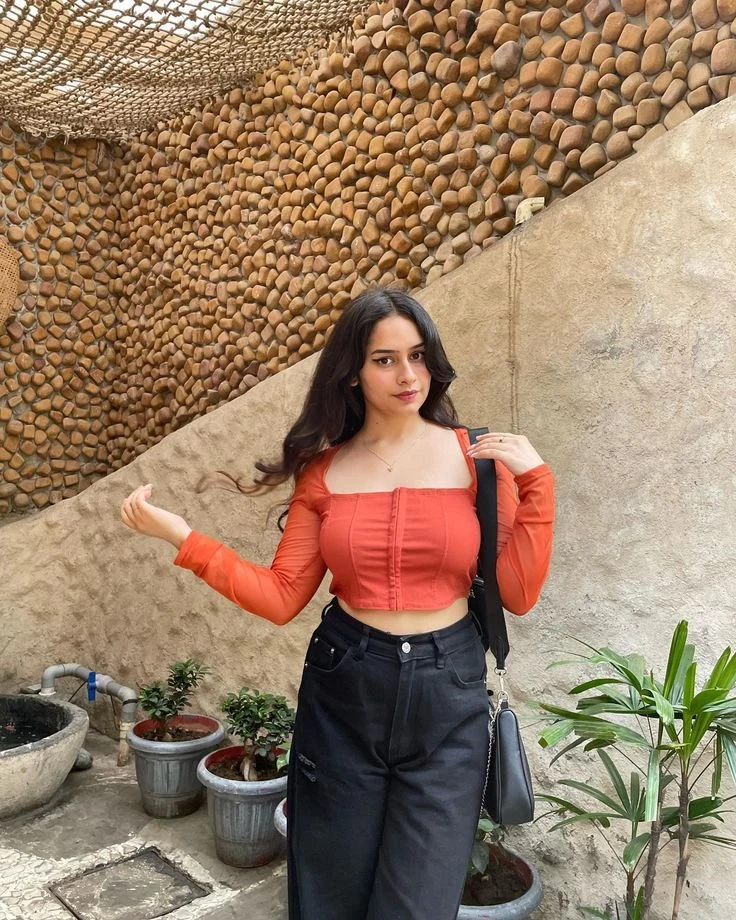 Kashish – Indian escort in Noida — 2 / 7