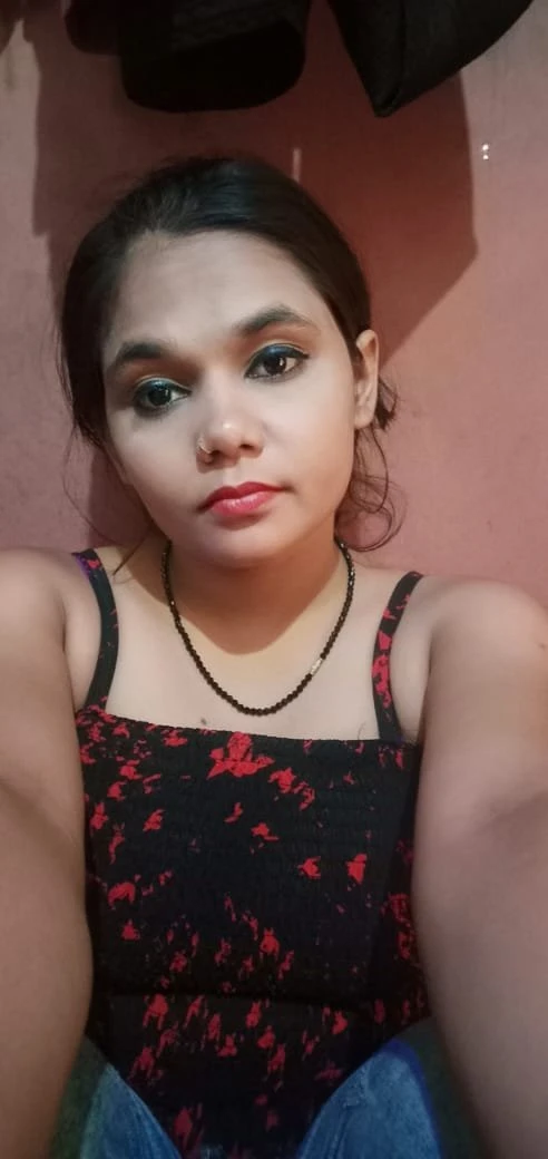 Pihu – Indian escort in Mumbai — 2 / 4