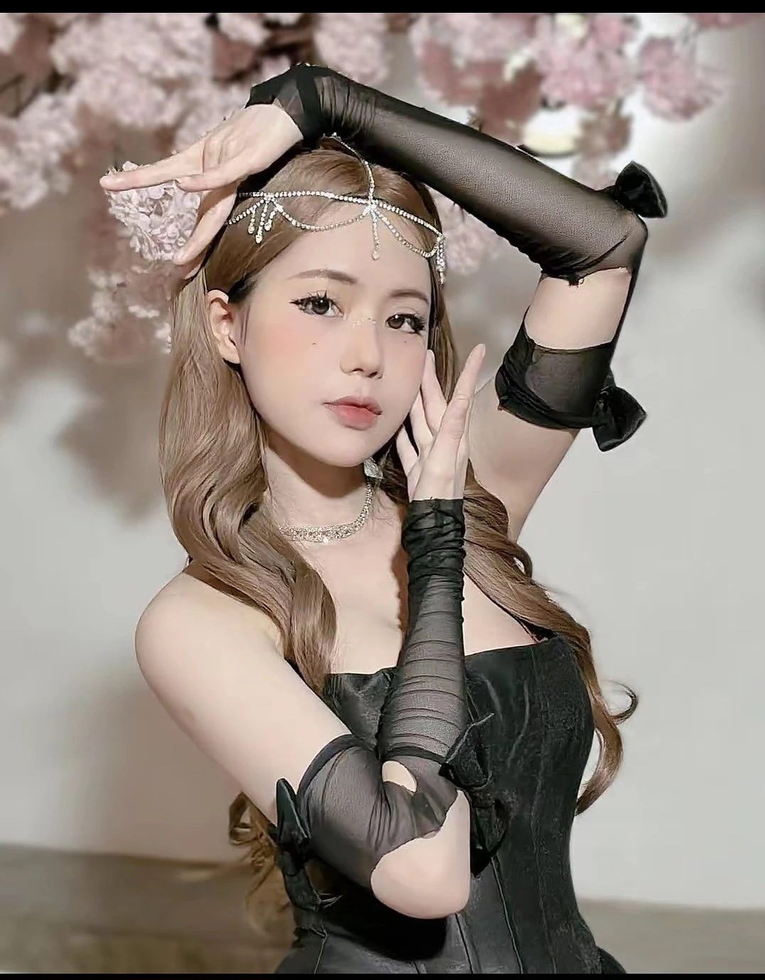 Mina – Russian escort in Montenegro — 3 / 5