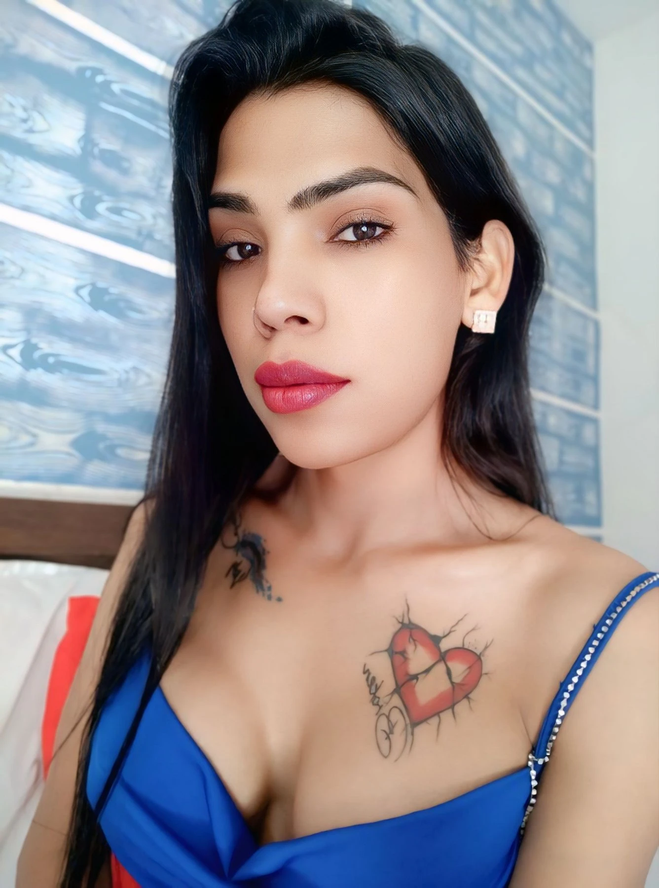Alina Khan – Indonesian escort in Jaipur — 5 / 7