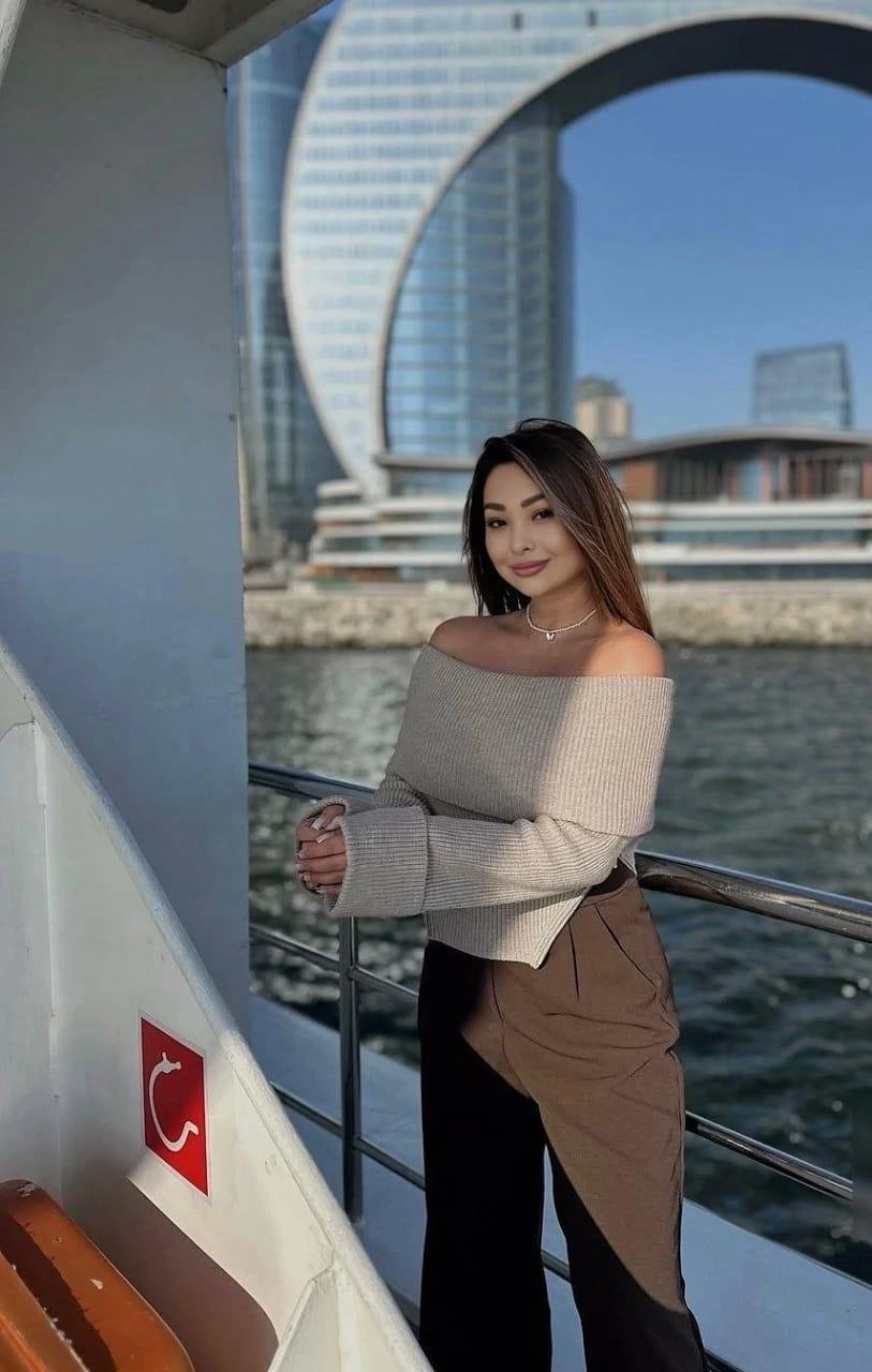 Koregaon park Taste models available – Indian escort in Pune — 1 / 3