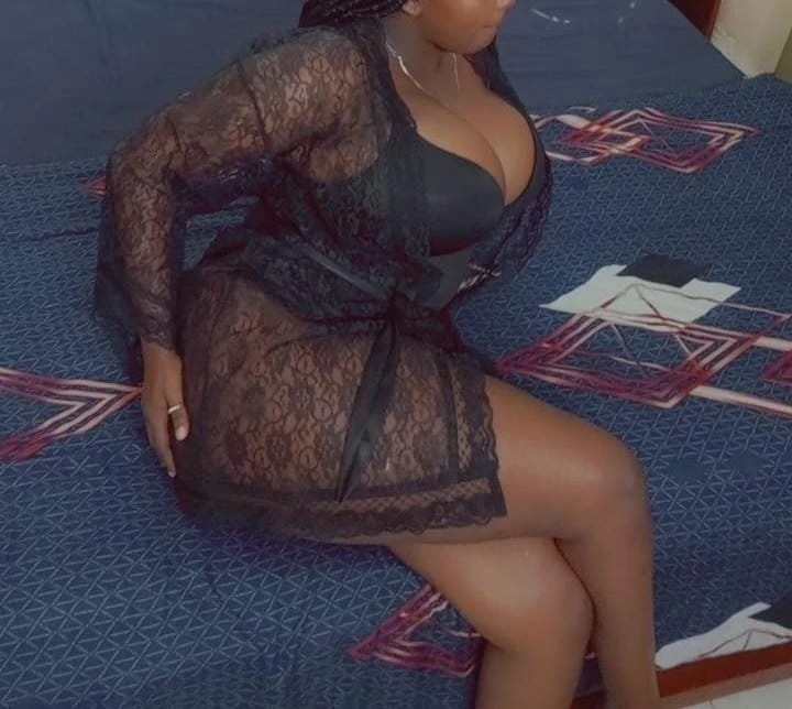 Boobfuck goddess just landed 🥵 – Angolan escort in Mumbai — 7 / 14